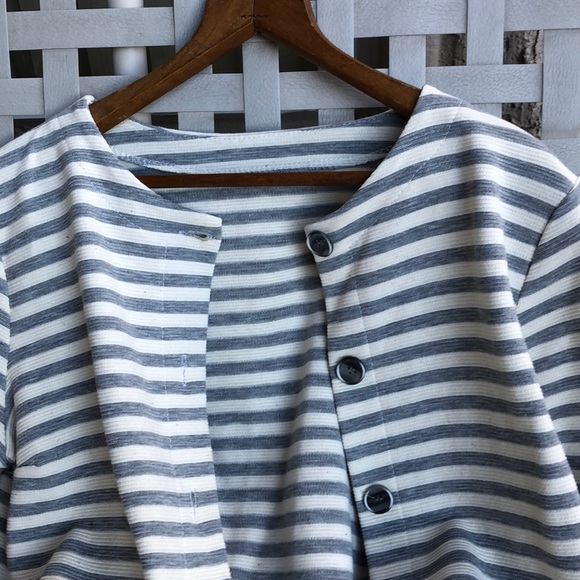 Italian made cropped jacket - Picture 2 of 3